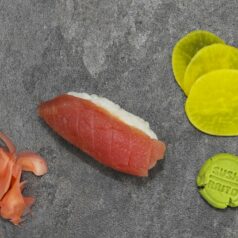 Maguro / Tuna Nigiri