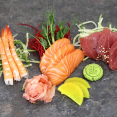 Sashimi set / Ebi, Sake, Maguro